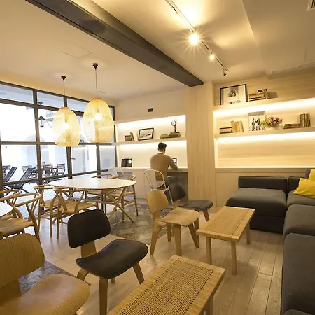 Hostal U-sense For Sevilla